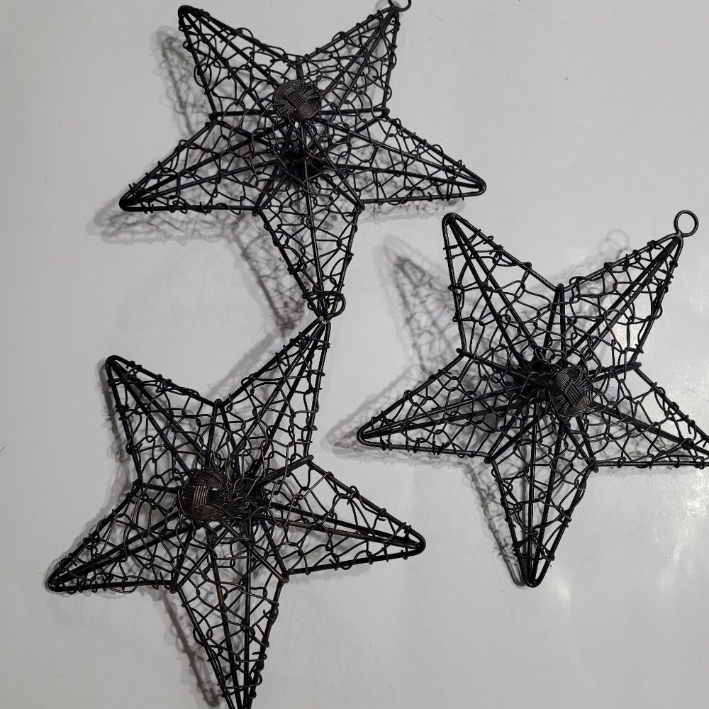 Wired Star Christmas Holiday Ornament Metal Art